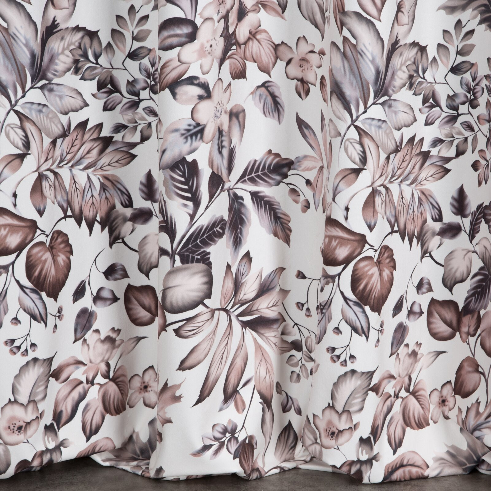 Hotový závěs HANA - na průchodkách