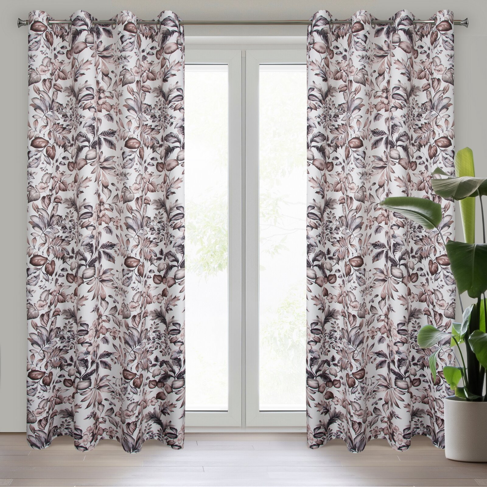 Hotový závěs HANA - na průchodkách