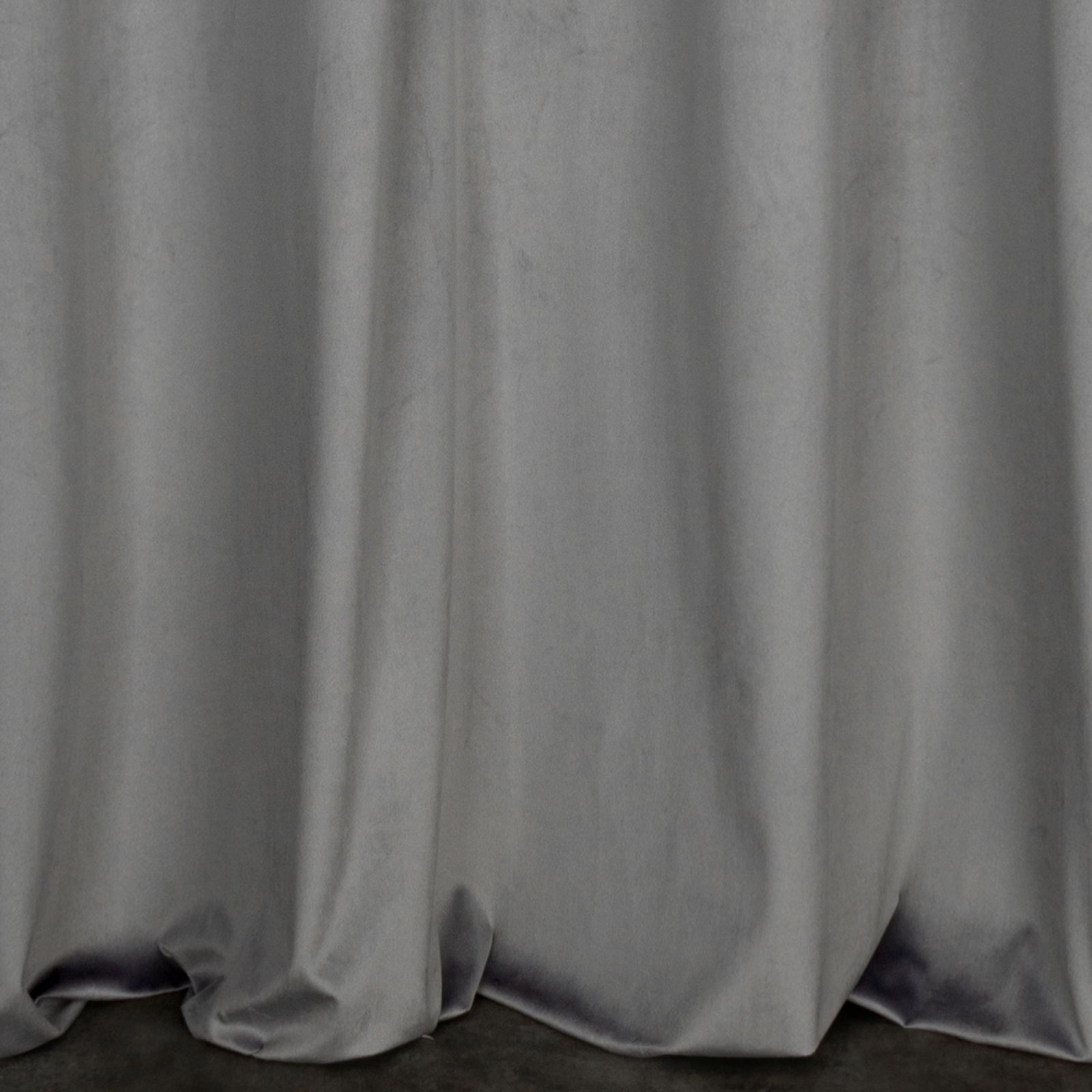 Hotový závěs LIZA ocelový - na průchodkách