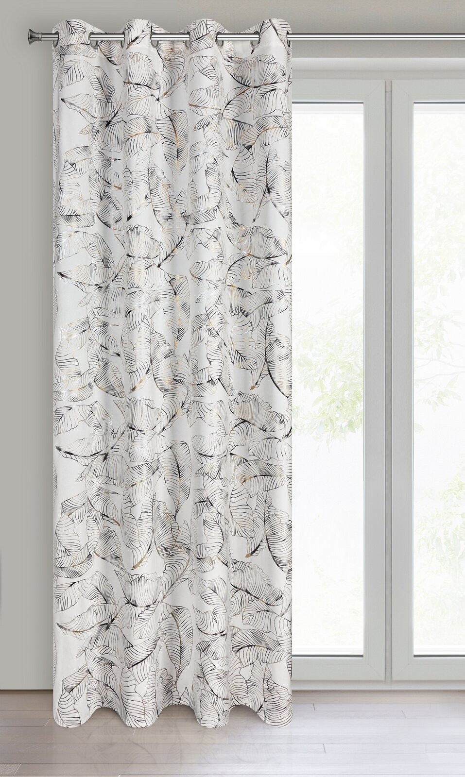 Hotový závěs ODETA bílý - na průchodkách