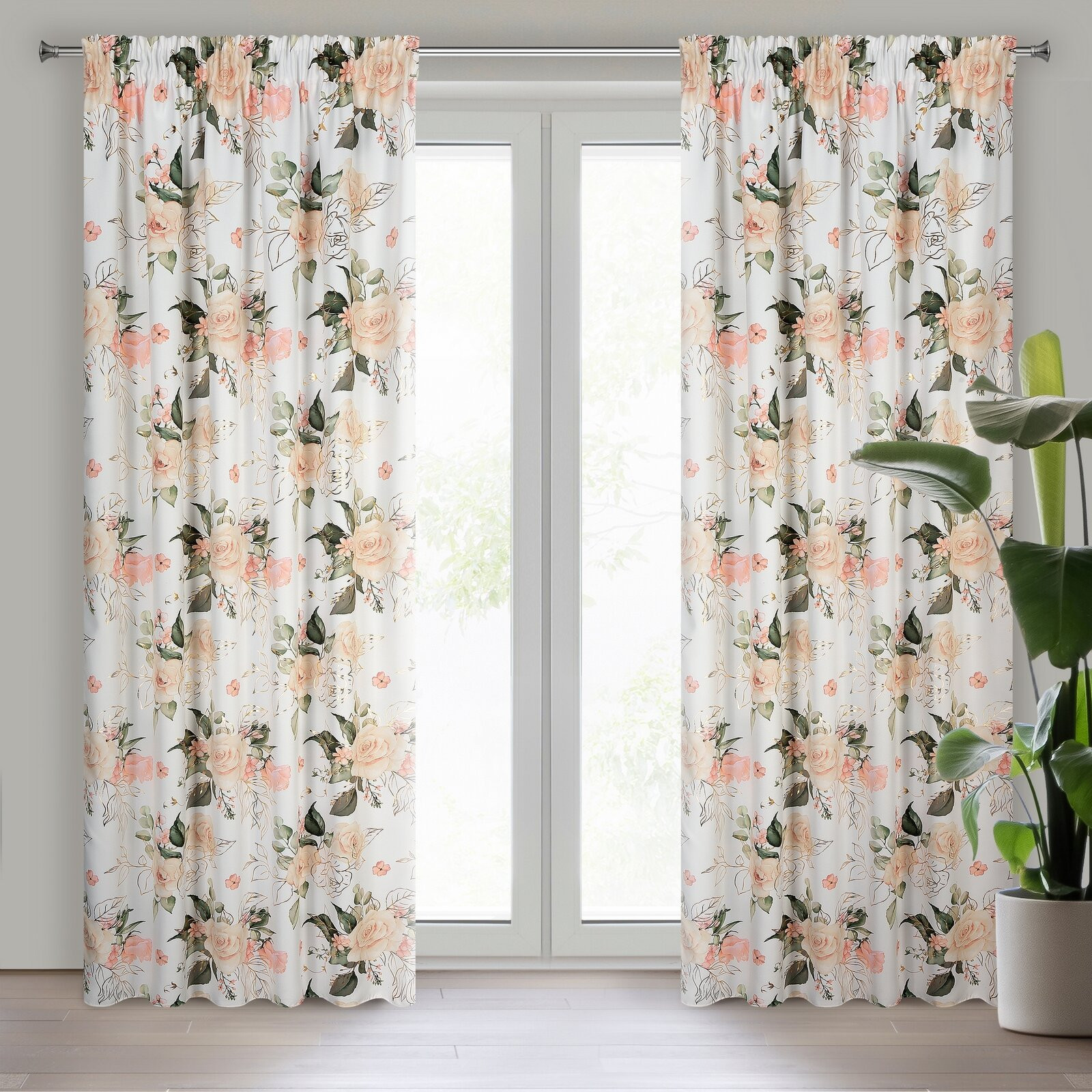 Hotový závěs ROSE na pásce - bílý