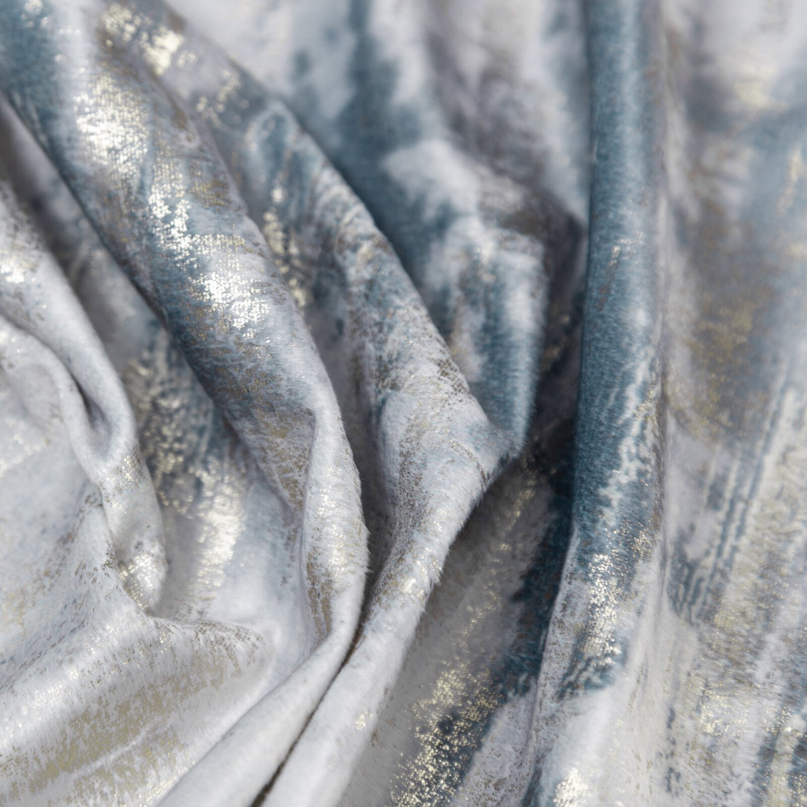 Hotový závěs TINA stříbrný - na pásce