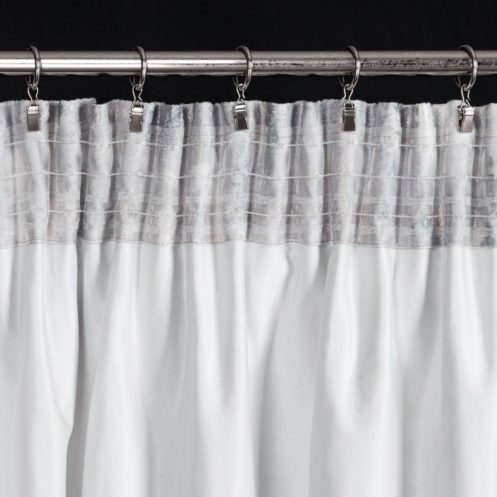 Hotový závěs TINA stříbrný - na pásce