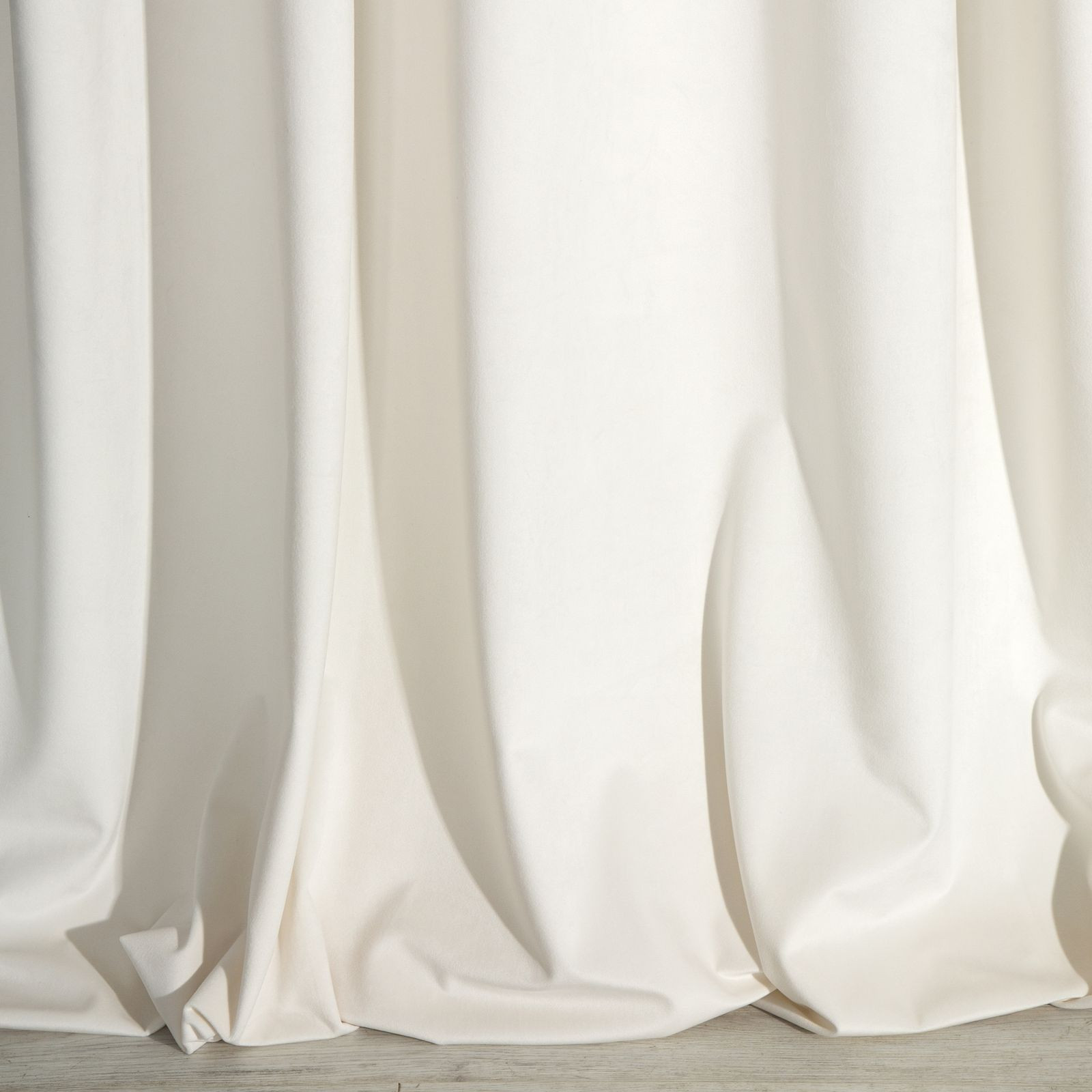 Hotový závěs VILLA krémový - na pásce