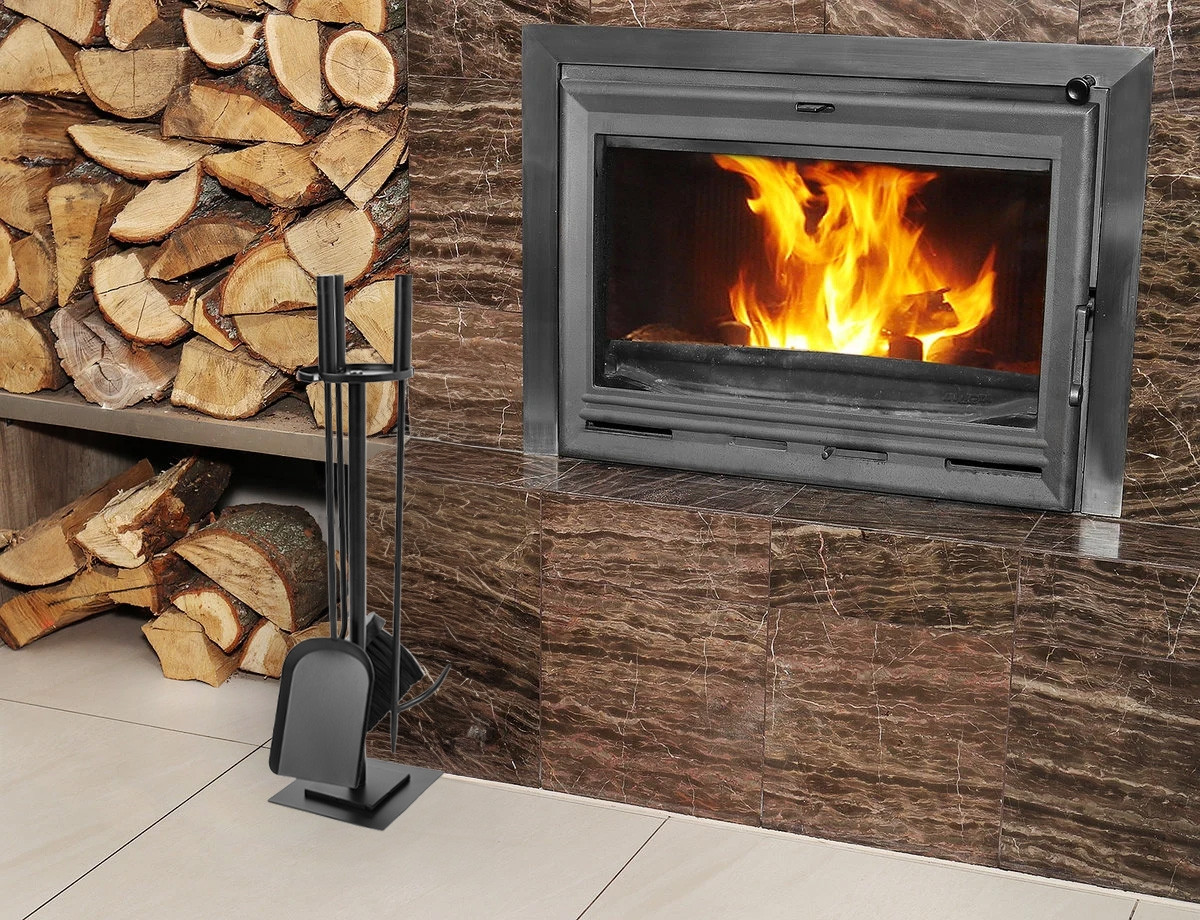 Sada s příslušenstvím ke krbu MEDAN