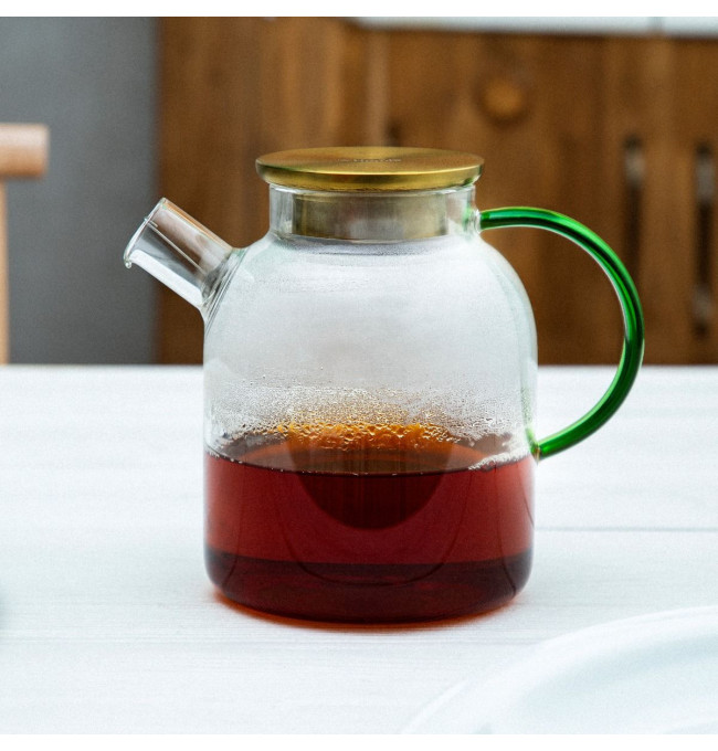 Džbán KUBBE se zlatým víkem AW21 802916 1,8L