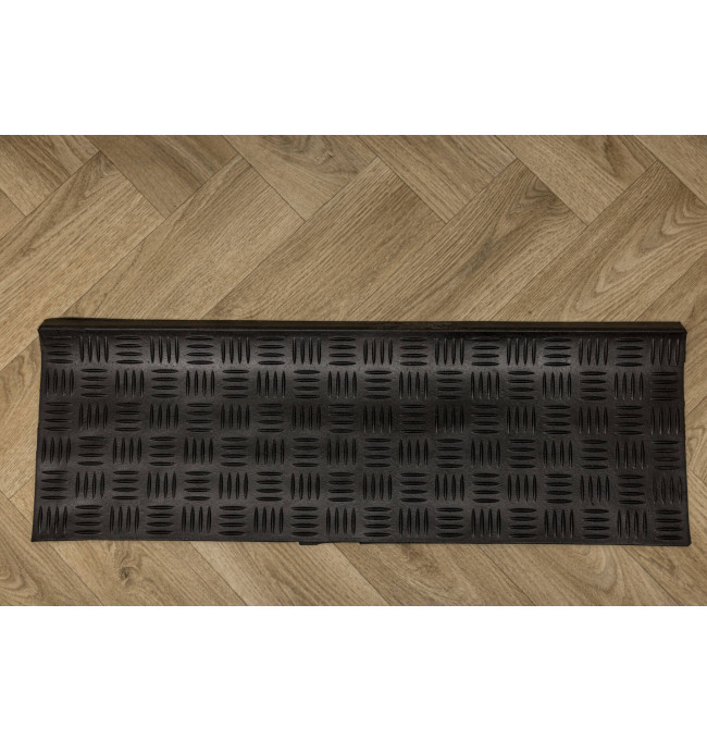 Protiskluzový vnější nášlap na schody