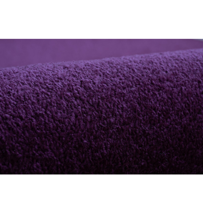 Metrážový koberec ETON 114 fialový