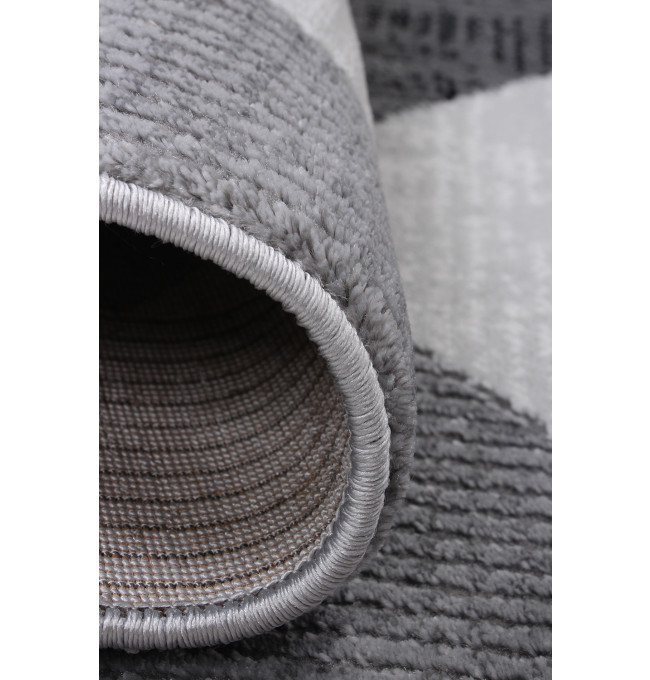 Koberec Diamond K4494S SILVER / SILVER Glamour
