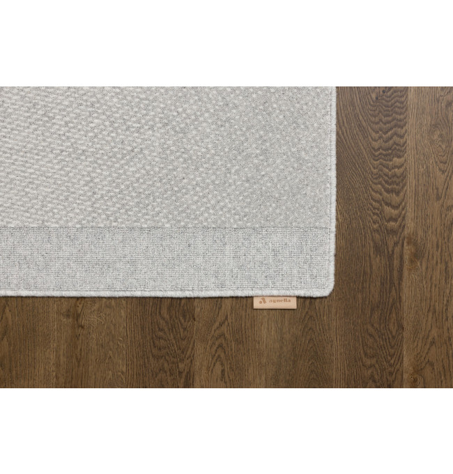 Koberec Agnella Noble Mile šedý