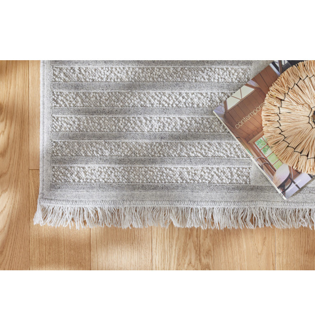 Koberec Agnella Noble Nizer světle šedý třásně