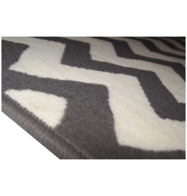 Koberec Amazon Zygzak šedý