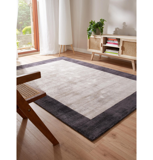 Koberec Blade Border Charcoal stříbrný
