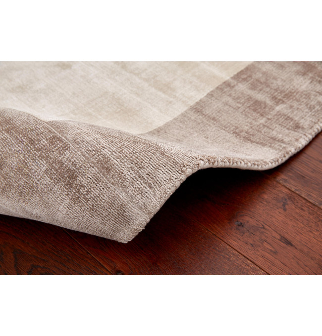 Koberec Blade Border Smoke Putty