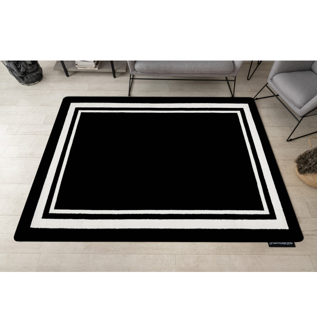 Koberec HAMPTON Border ramka černý