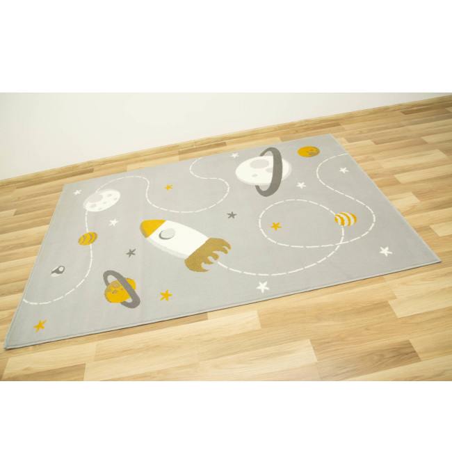 Dětský koberec Kids 534547/89945 Mouse, šedý/hořčicový, vesmír