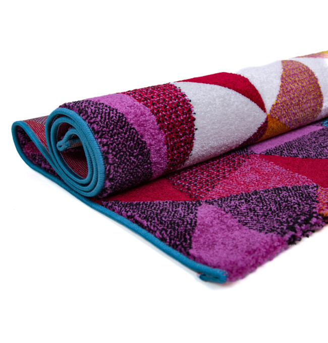 Koberec Folk 3D trojúhelníky multikolor