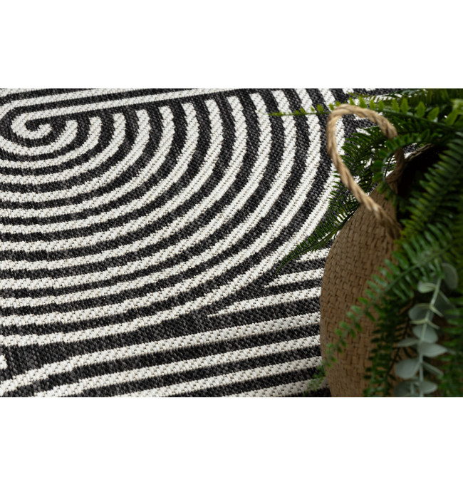 Koberec ORGANIC 1835 geometrický, černý / šedý