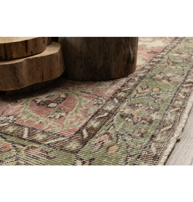 Ručně tkaný vlněný koberec Vintage 10534 ornament / květy, béžový / zelený