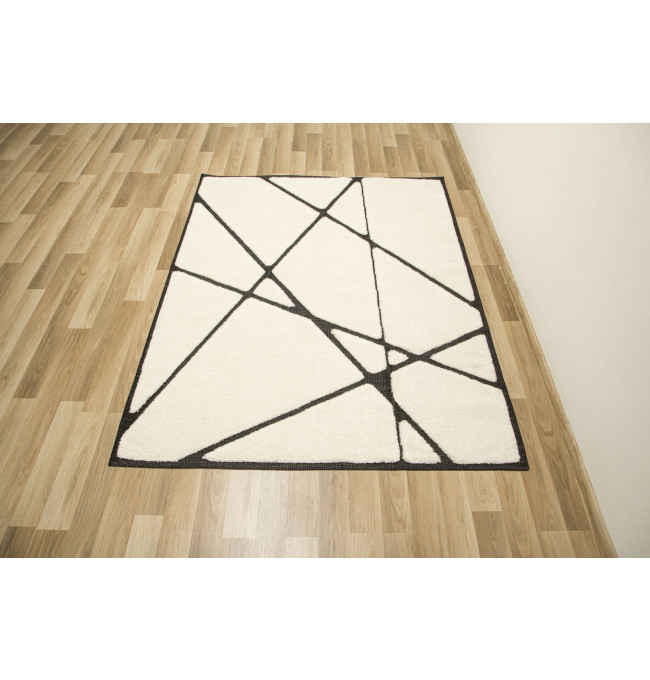 Koberec Shaggy Lula Soft IM85A trojúhelníky, krémový / černý