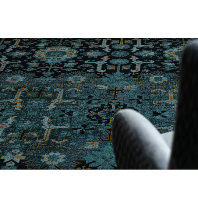 Koberec OMEGA KARAYE granátový