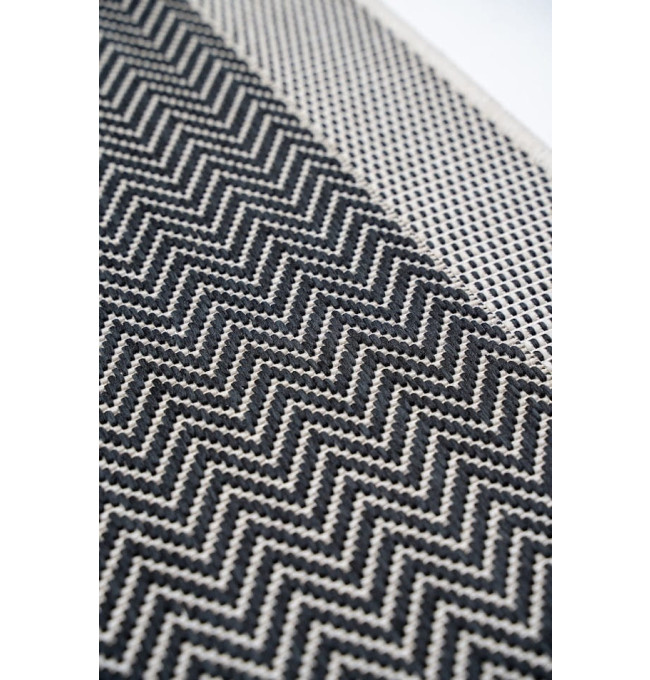 Koberec Miovani černý