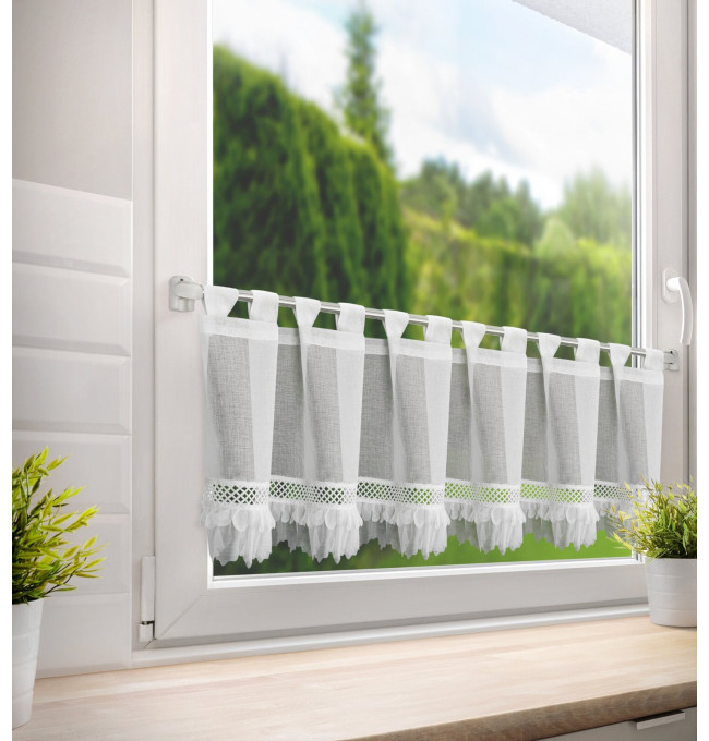 Hotová záclona KATRIN bílá - na průchodkách