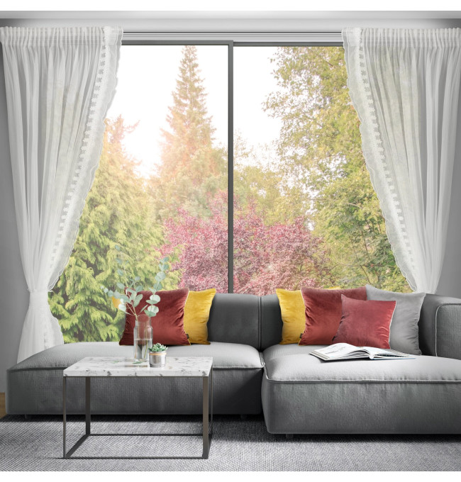 Hotová záclona LARISA bílá - na pásce