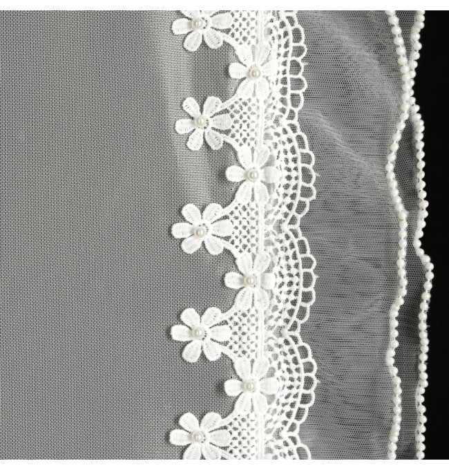 Hotová záclona LARISA bílá - na pásce