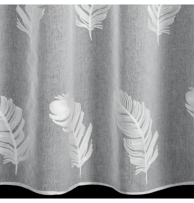 Hotová záclona LIRENA K bílá - na průchodkách