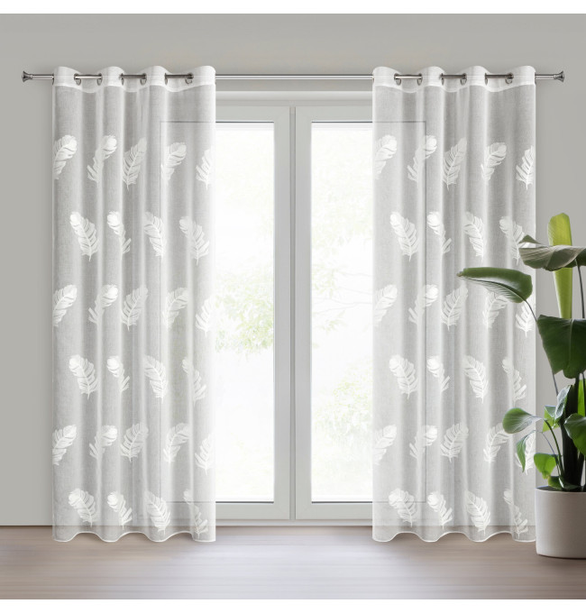 Hotová záclona LIRENA K bílá - na průchodkách