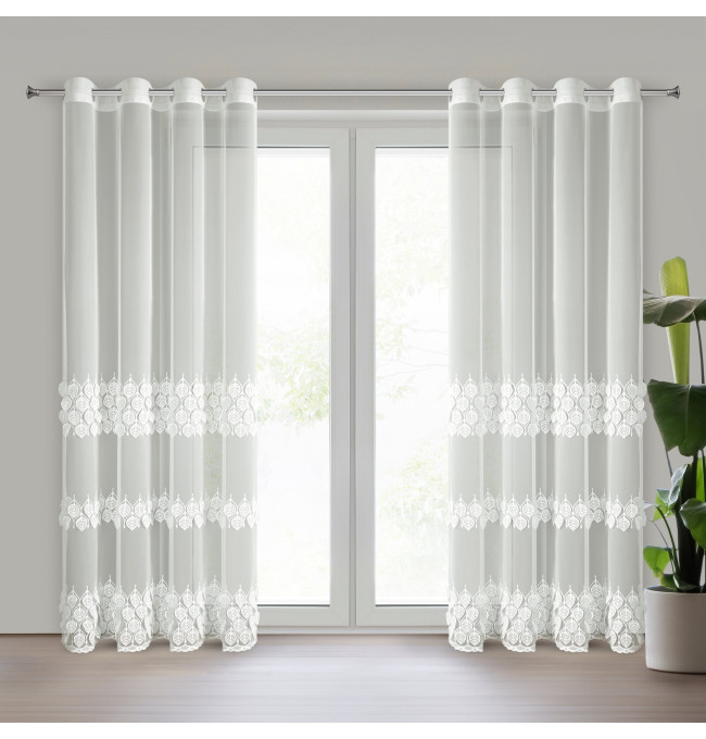 Hotová záclona NIRA krémová - na průchodkách