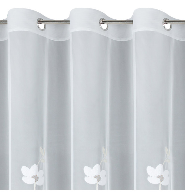 Hotová záclona SANDI bílá - na průchodkách