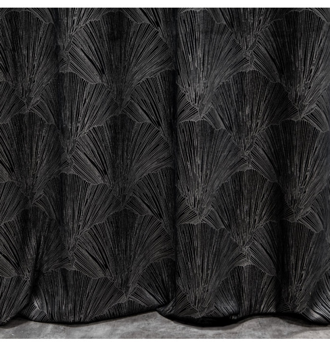 Hotový závěs GOJA černý - na průchodkách