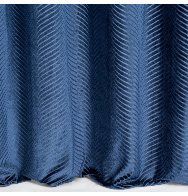 Hotový závěs LUSSI granátový - na průchodkách