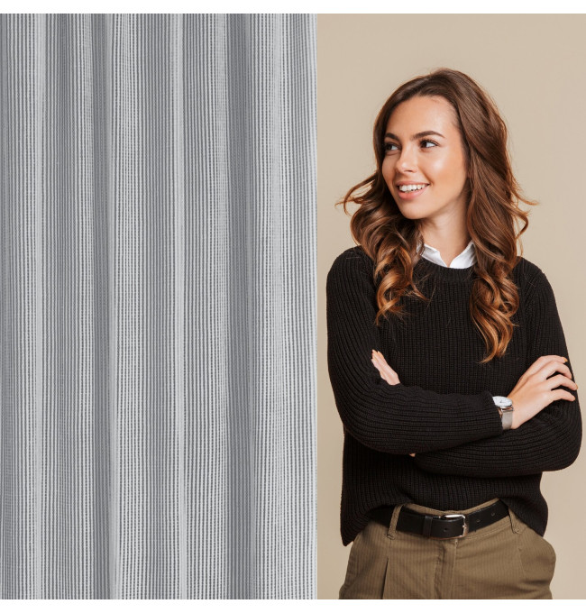 Hotový závěs REGINA stříbrný - na pásce