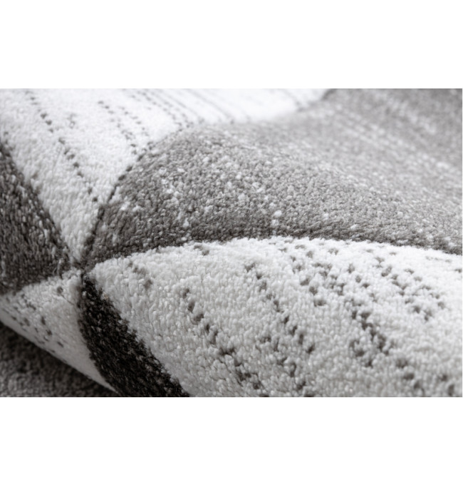 Koberec ALTER Rino Trojúhelníky šedý