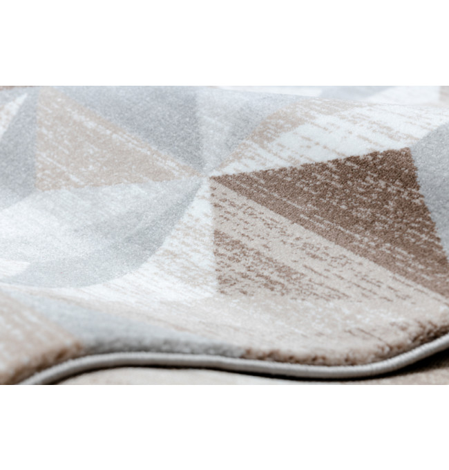 Koberec ARGENT - W6096 Trojúhelníky béžový / šedý