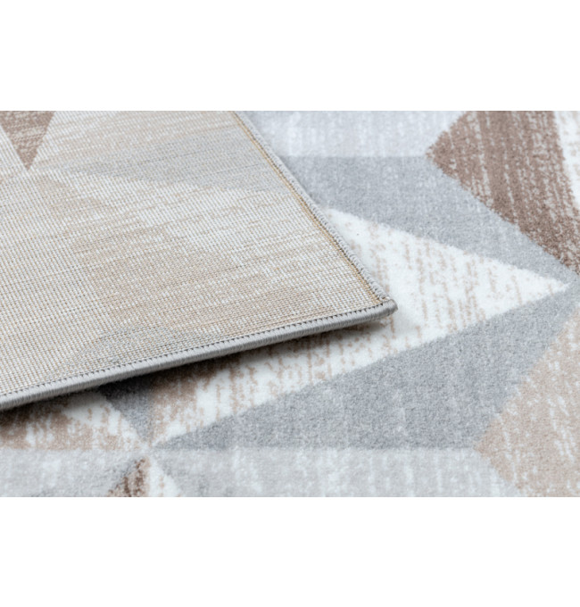 Koberec ARGENT - W6096 Trojúhelníky béžový / šedý