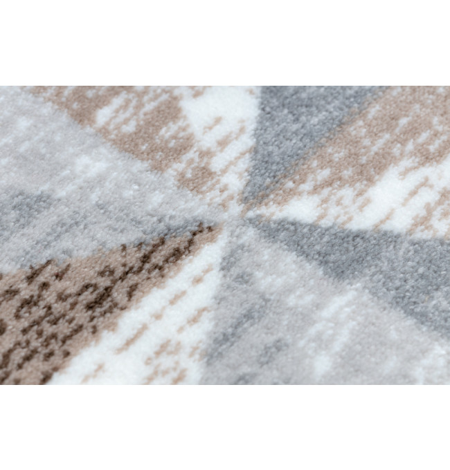 Koberec ARGENT - W6096 Trojúhelníky béžový / šedý