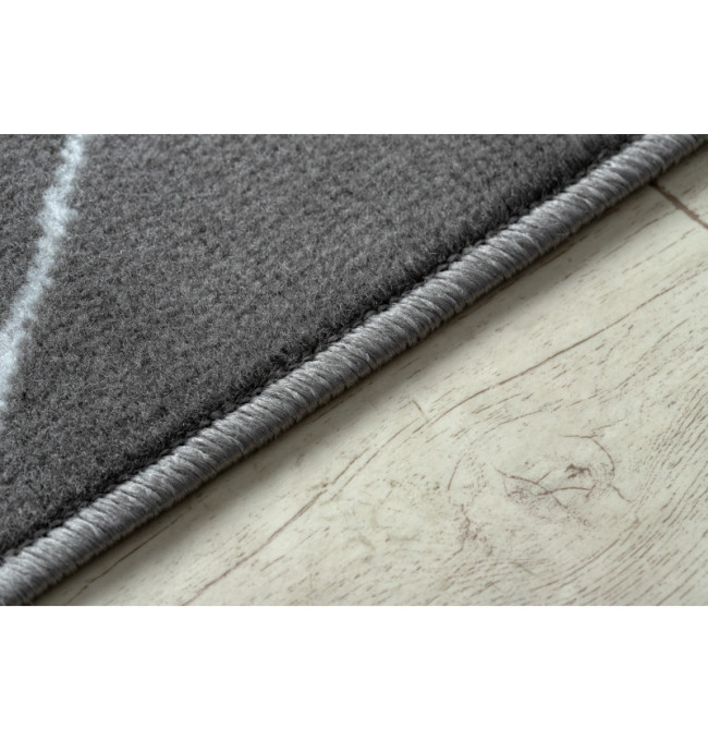 Koberec BCF ANNA Strokes 2967 Kratka tmavě šedý