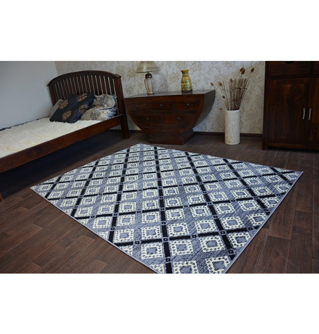 Koberec BCF BASE DIAMONDS 3869 ČTVERCE šedý/černý