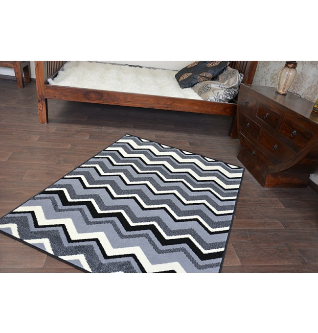 Koberec BCF BASE ZIGZAG 3812 ZYGZAK černý/šedý