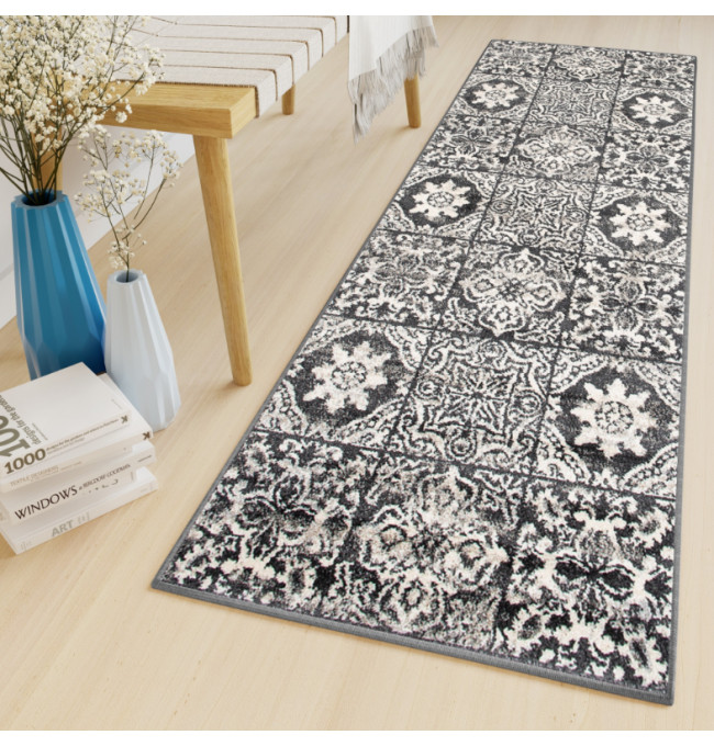 Koberec / běhoun ETHNO B1X Z555B černý