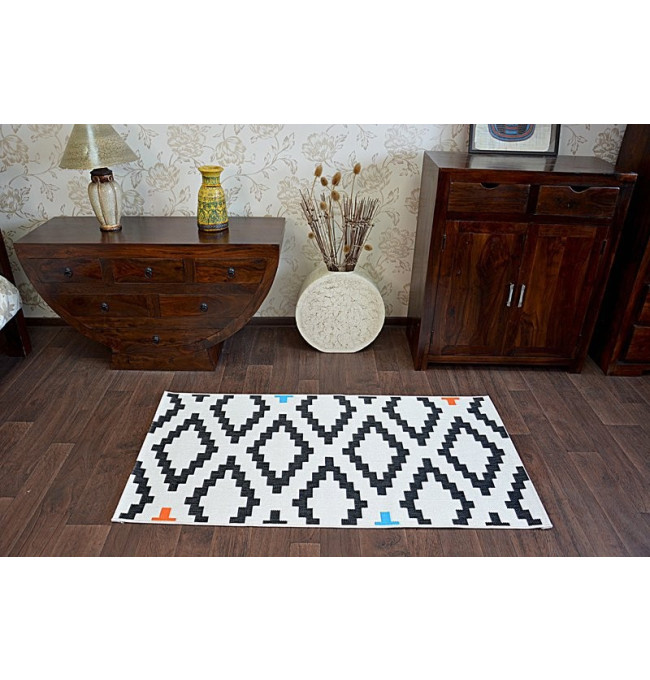 Koberec COLOR 19318/836 SISAL Romby bílý