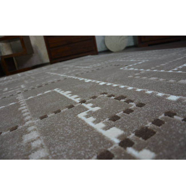 Koberec CARMINA 0109 L.Brown/D.C.Vision