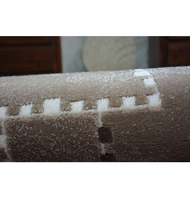 Koberec CARMINA 0109 L.Brown/D.C.Vision