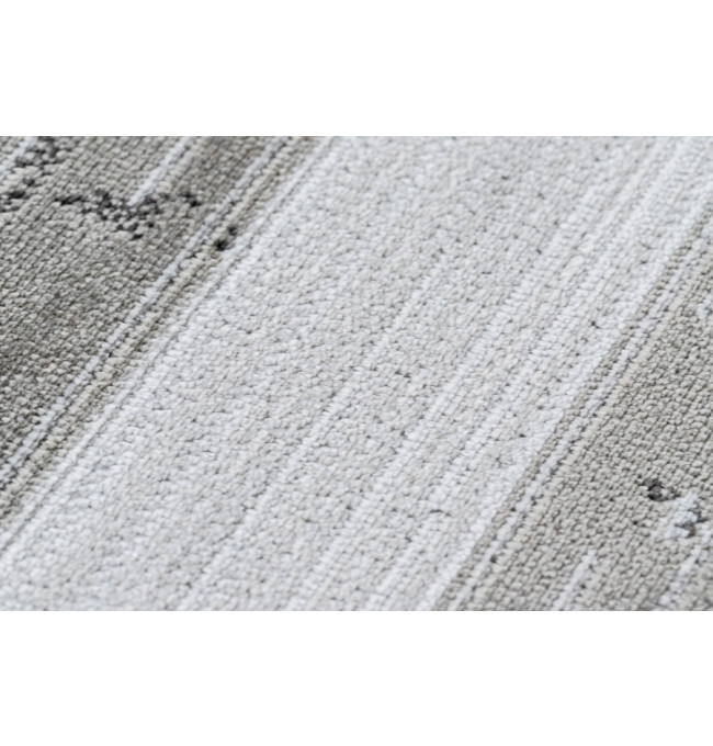 Koberec NOBIS 84245 stříbrný- ZYGZAG