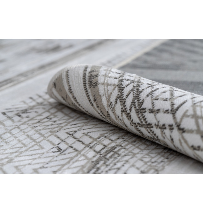 Koberec NOBIS 84245 stříbrný- ZYGZAG