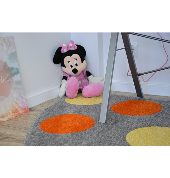 Koberec PAINT půlkruh G4779 - Tečky šedý / krém